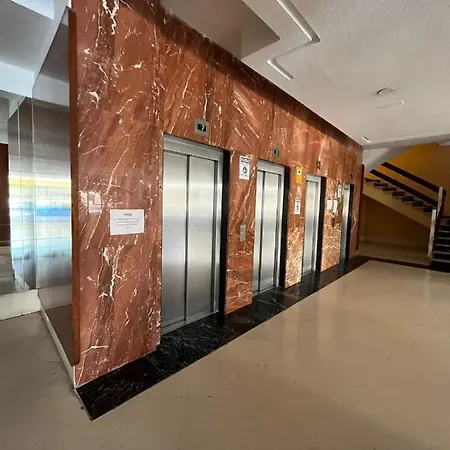 La Rosa - Piscina Abierta Torremolinos