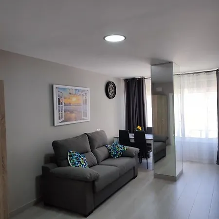 Estudio De La Rosa Torremolinos